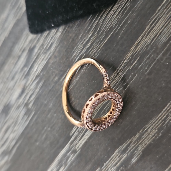 Pandora Rose Of Hearts Circle Ring 7 - Picture 2 of 5